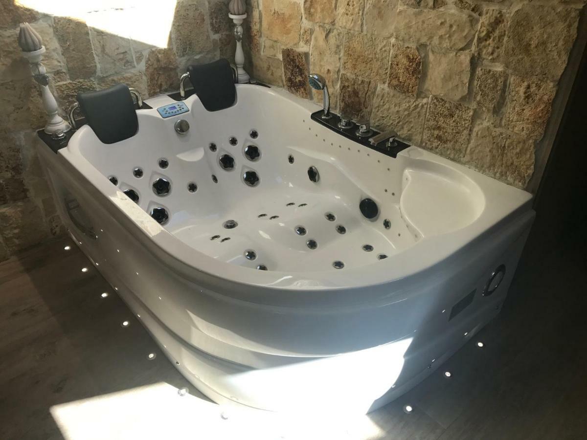 Love Room Jacuzzi Croisette Cannes Exterior foto